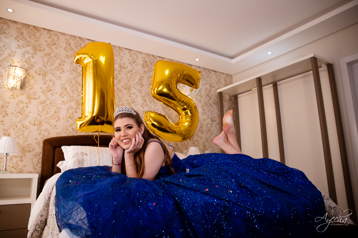 Ensaio 15 anos; Chácara Ienkot; Chácara fotográfica; Inspirações 15 anos; Fotografia 15 anos; Fotografa Curitiba; Fotografa Piraquara; 15 anos Curitiba; Vestido 15 anos; Império locações Araucária; Balões 15 anos personalizados; Quarto fotográfico;