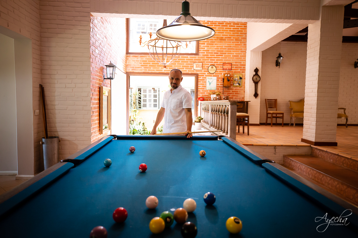 Dia do noivo; Fotografa de casamentos Curitiba; Noivos Curitiba; making of do noivo; Casamentos Curitiba; Chácara cinco elementos; Casamento São José dos Pinhais; Eventos Curitiba; Noivas curitibanas; Casando em Curitiba; Fotos Casamento Curitiba;