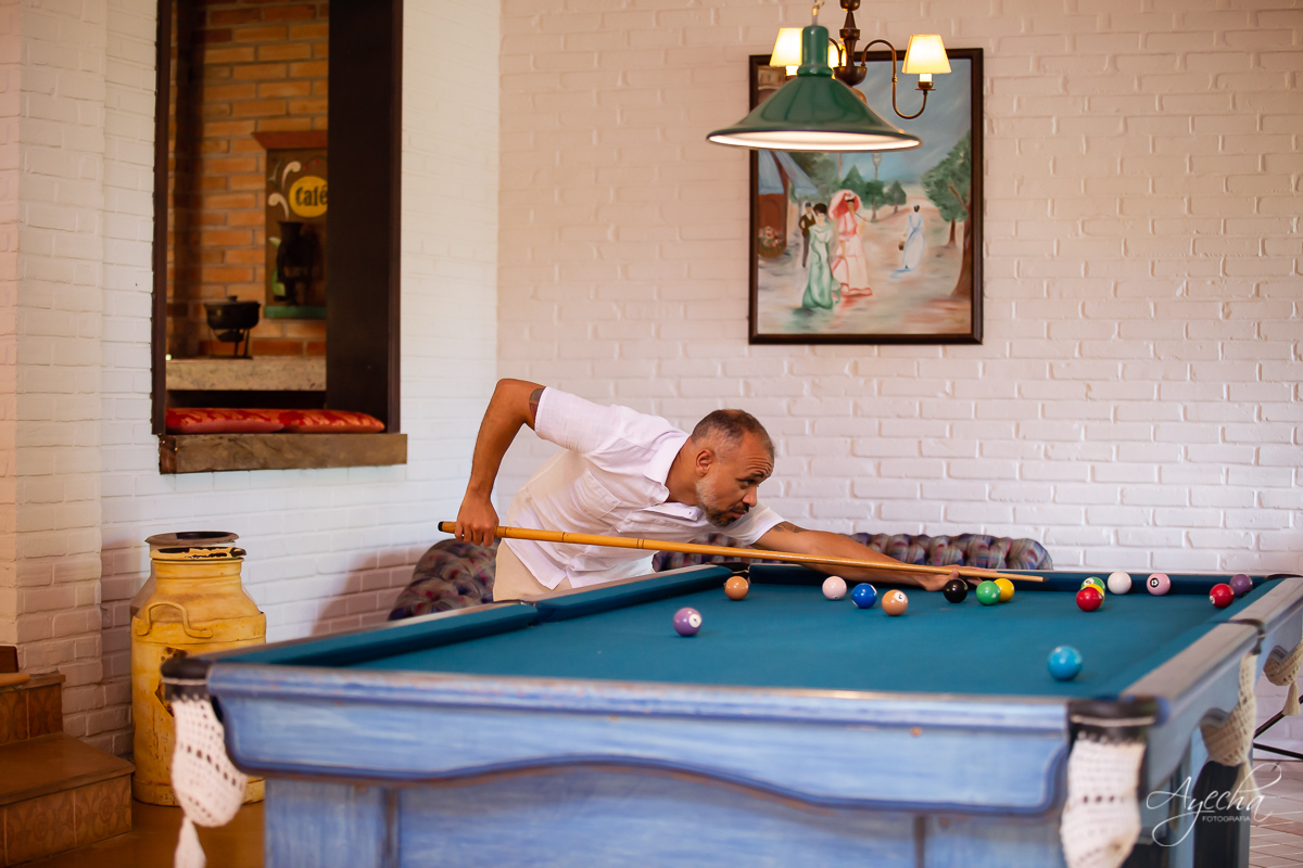 Dia do noivo; Fotografa de casamentos Curitiba; Noivos Curitiba; making of do noivo; Casamentos Curitiba; Chácara cinco elementos; Casamento São José dos Pinhais; Eventos Curitiba; Noivas curitibanas; Casando em Curitiba; Fotos Casamento Curitiba;