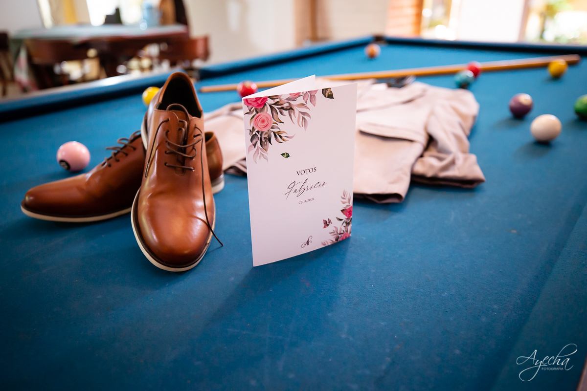 Dia do noivo; Fotografa de casamentos Curitiba; Noivos Curitiba; making of do noivo; Casamentos Curitiba; Chácara cinco elementos; Casamento São José dos Pinhais; Eventos Curitiba; Noivas curitibanas; Casando em Curitiba; Fotos Casamento Curitiba;