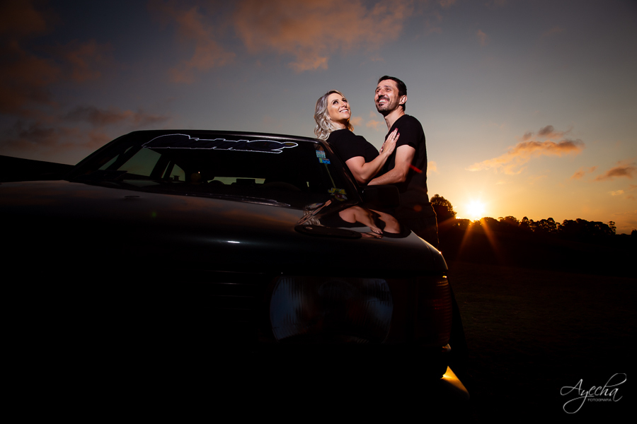 Ensaio casal; Pré weddig; Pôr do sol; Fotografa casal; Fotografa de casamento; Ensaio pré casamento; Casais Curitiba; Noivos Curitiba; Ensaio São José dos Pinhais; Recanto Nogarotto; Ensaio romântico; Casais apaixonados; 
