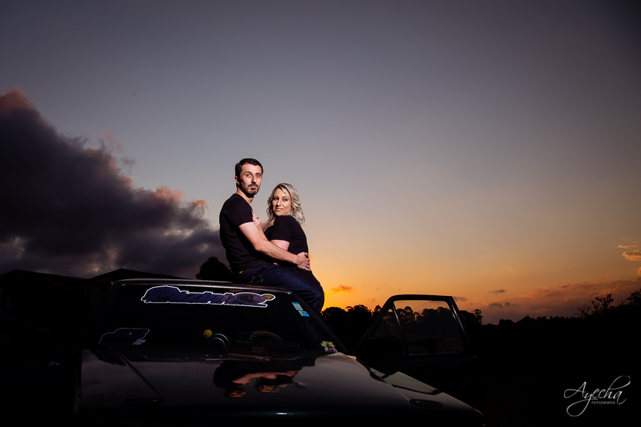 Ensaio casal; Pré weddig; Pôr do sol; Fotografa casal; Fotografa de casamento; Ensaio pré casamento; Casais Curitiba; Noivos Curitiba; Ensaio São José dos Pinhais; Recanto Nogarotto; Ensaio romântico; Casais apaixonados; 

