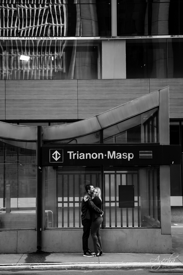 Ensaio casal; Pré wedding; Ensaio em São Paulo; Fotografa de casamento; Fotografa Curitiba; Fotografa em São Paulo; Fotos pré casamento; Avenida Paulista - SP; Ensaio na rua; Casal Curitiba; Noivos Curitiba; Ensaio casal São Paulo; Fotografa viajante; 