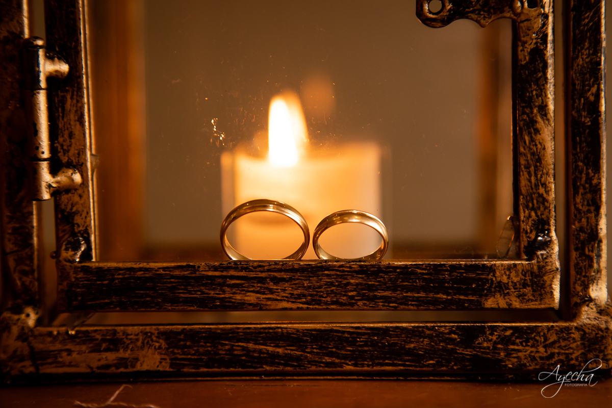 Festa de casamento; Cerimonia ao ar livre; Entrada da noiva; Casamento do sonhos; Casamento em Curitiba; Stella Basso Eventos - Curitiba; Decoração de casamento; Fotografa de casais; Dia dos noivos; Vestido de noiva; Buquê de noiva; Troca das alianças;  