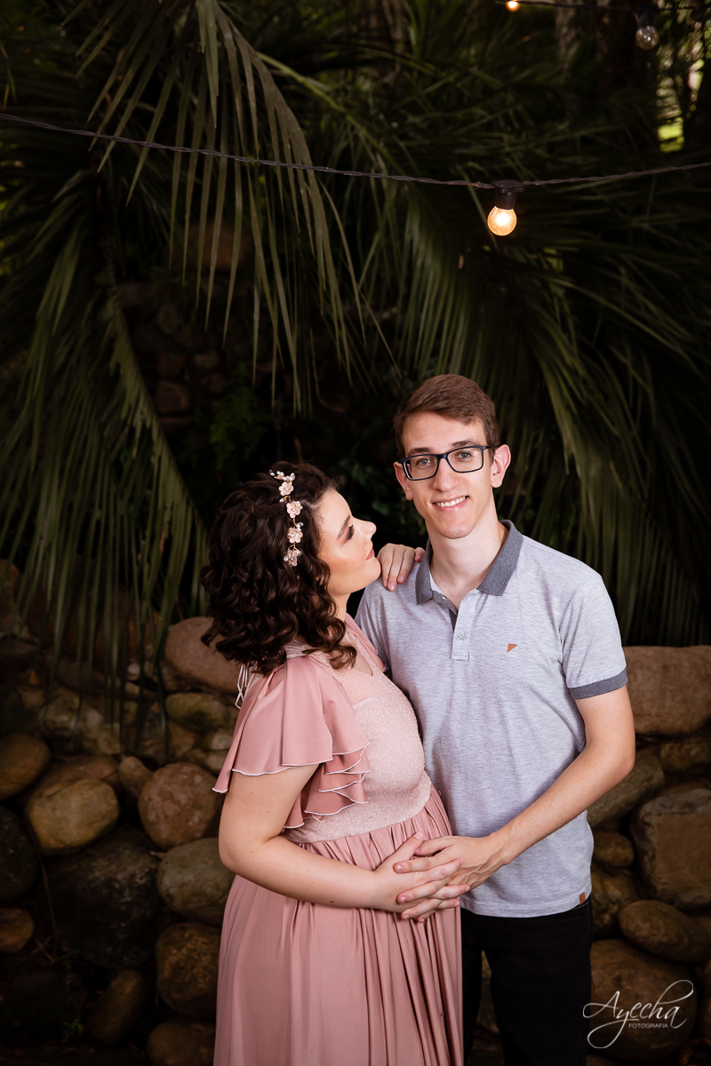 Amor de mãe; Gestantes Curitiba; Maternidade Curitiba; Fotografa de família; Mães Curitibanas; Ensaio gestante; Ensaios marcantes; Espera do bebê; Fotos da gravidez; Inspiração de ensaio gravidez; Fotografa Curitiba; Ensaios Curitiba; Chácara fotográfica;