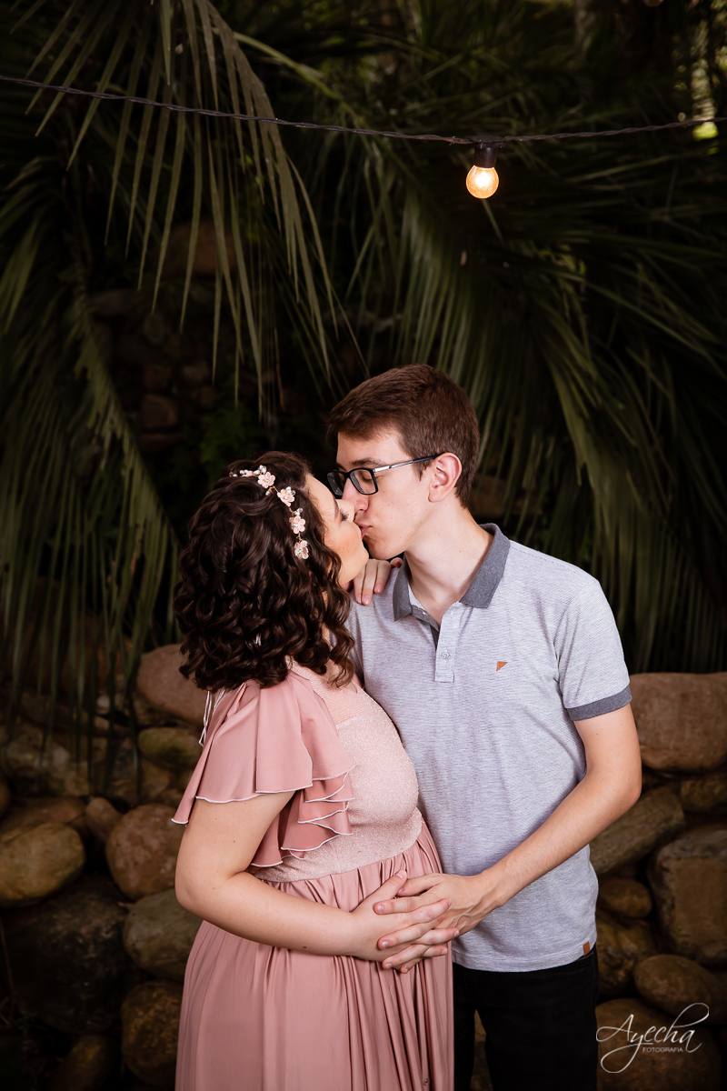 Amor de mãe; Gestantes Curitiba; Maternidade Curitiba; Fotografa de família; Mães Curitibanas; Ensaio gestante; Ensaios marcantes; Espera do bebê; Fotos da gravidez; Inspiração de ensaio gravidez; Fotografa Curitiba; Ensaios Curitiba; Chácara fotográfica;