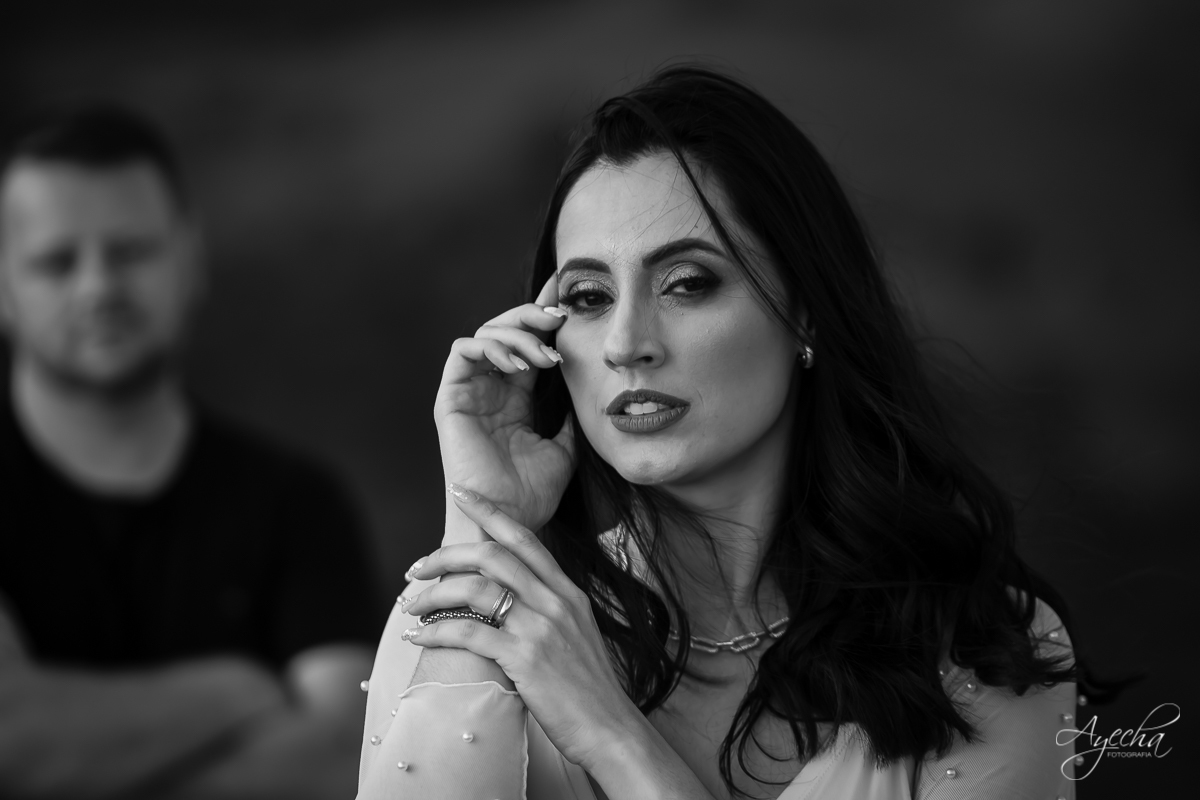 Ensaio de casal; Morro do Cal; Ensaio Campo Largo; Casal Curitiba; Fotografa de casais Curitiba; Fotografa Piraquara; Ensaio romântico; Pré wedding Curitiba; Ensaio pré casamento; Ensaio ao ar livre; Fotografa Curitiba; Inspiração para fotos de casal; 