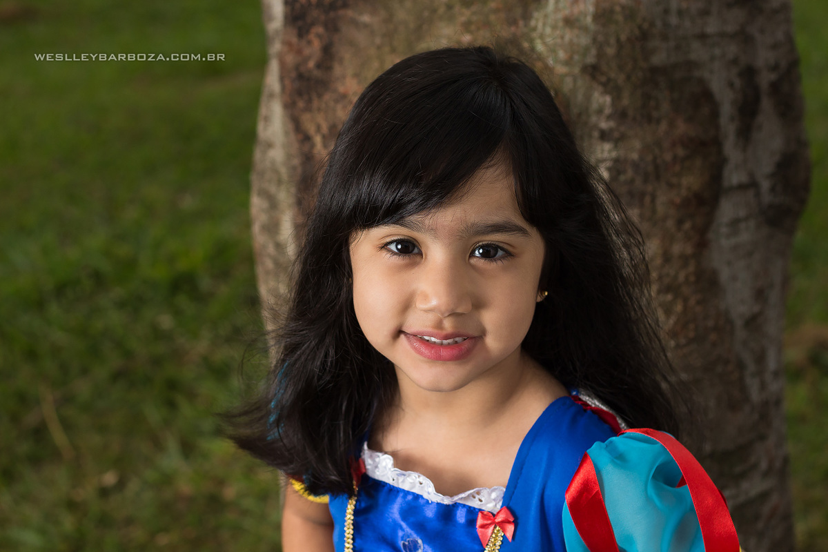 linda branca de neve japonezinha