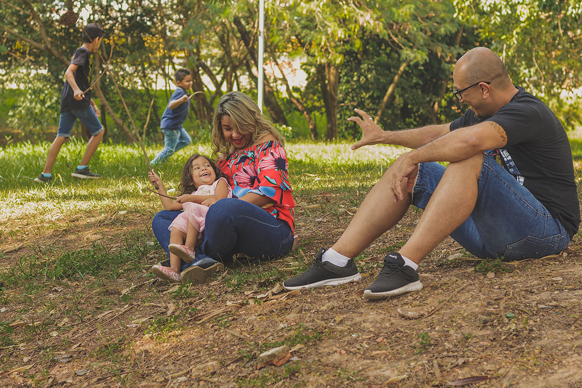 ensaio familia brincadeira