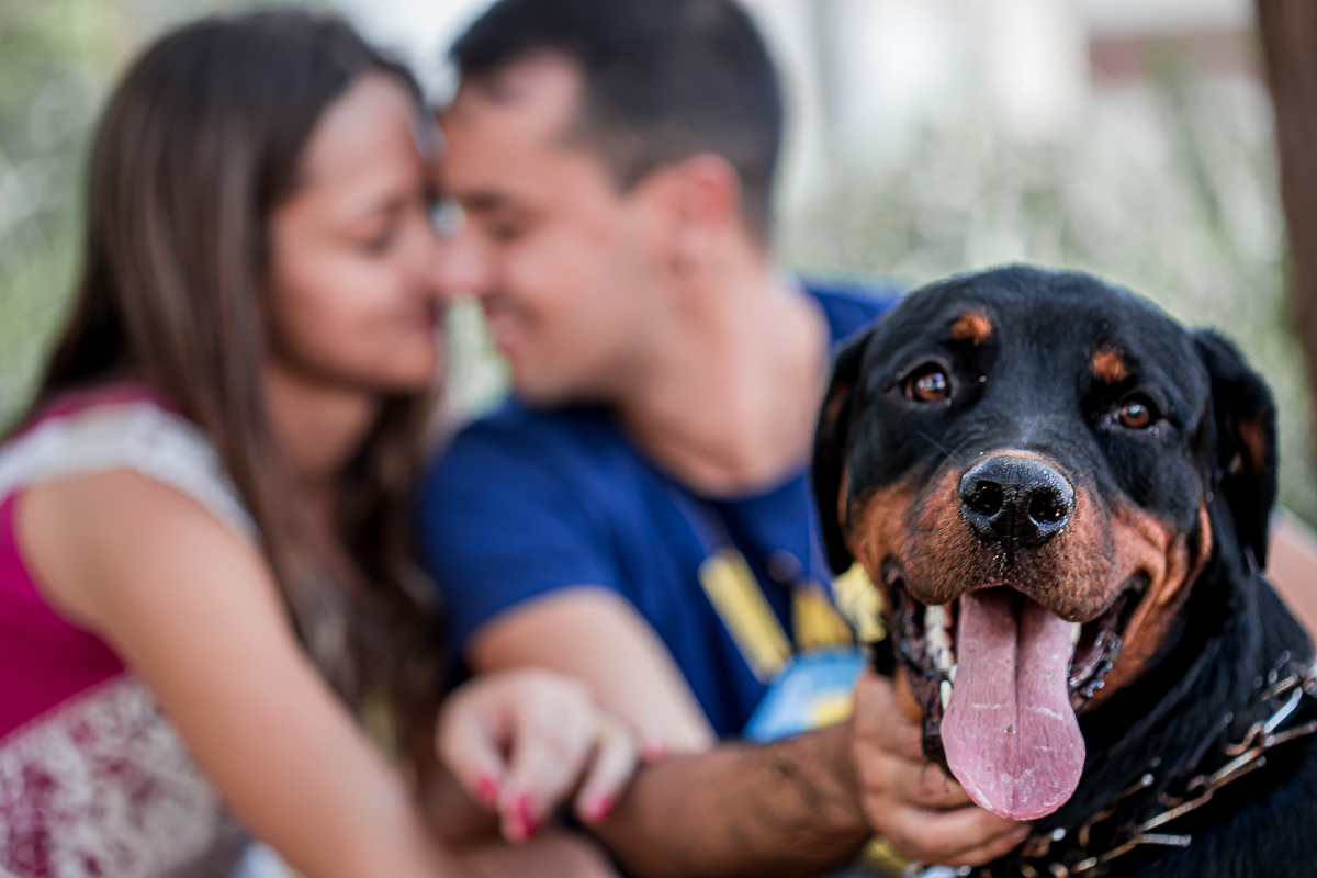 Ensaio realizado em casa. Fotos espontâneas, de chinelo e sem maquiagem. Teve até pet no ensaio!! O cafezinho estava gostoso.