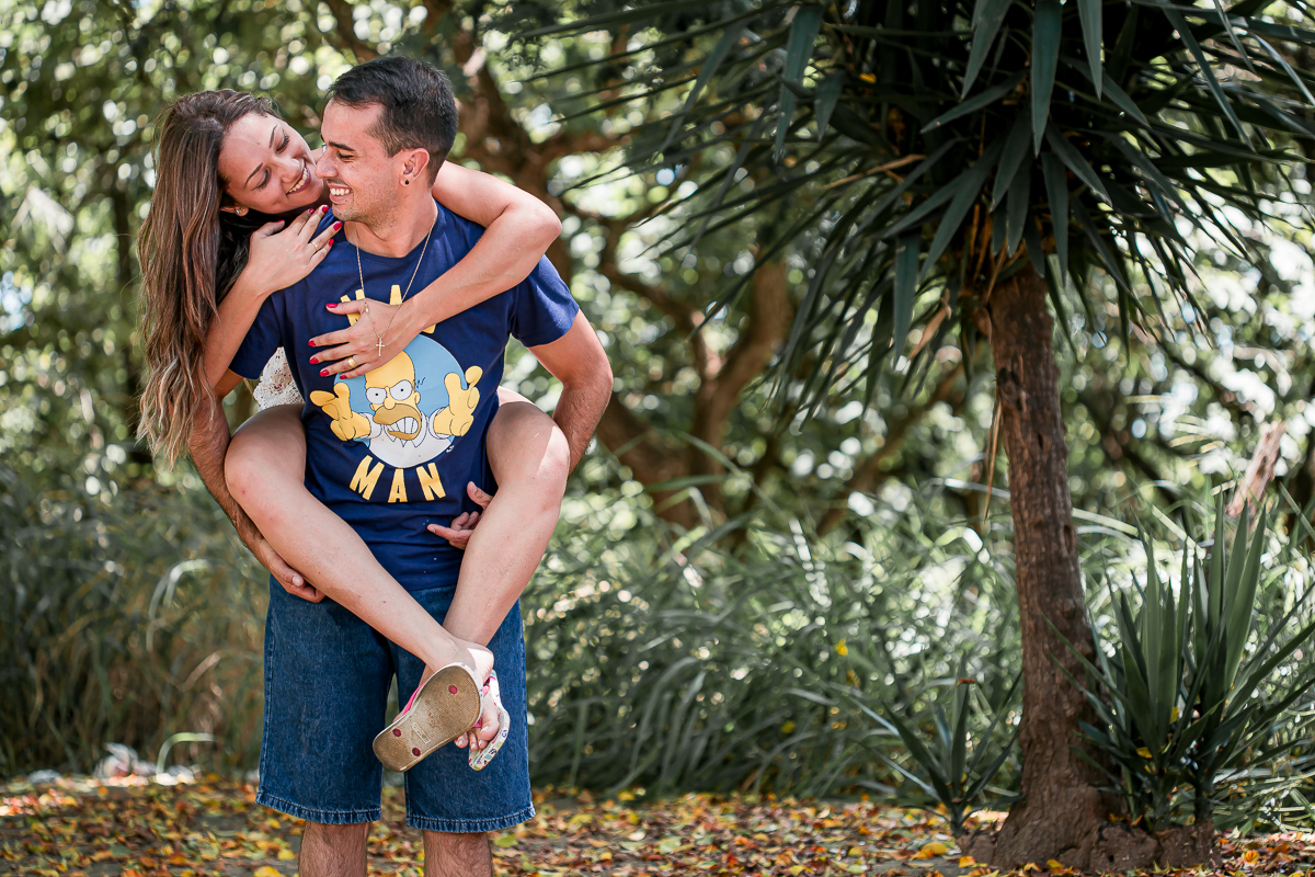 Ensaio realizado em casa. Fotos espontâneas, de chinelo e sem maquiagem. Teve até pet no ensaio!! O cafezinho estava gostoso.