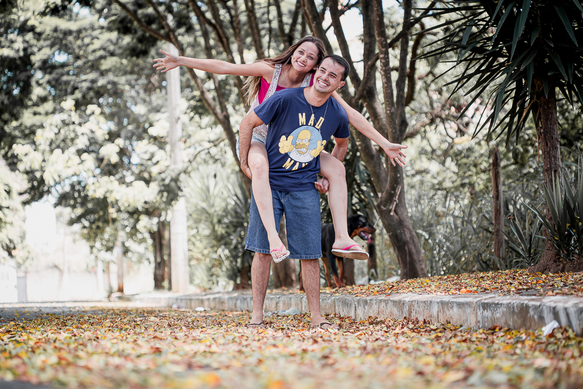 Ensaio realizado em casa. Fotos espontâneas, de chinelo e sem maquiagem. Teve até pet no ensaio!! O cafezinho estava gostoso.