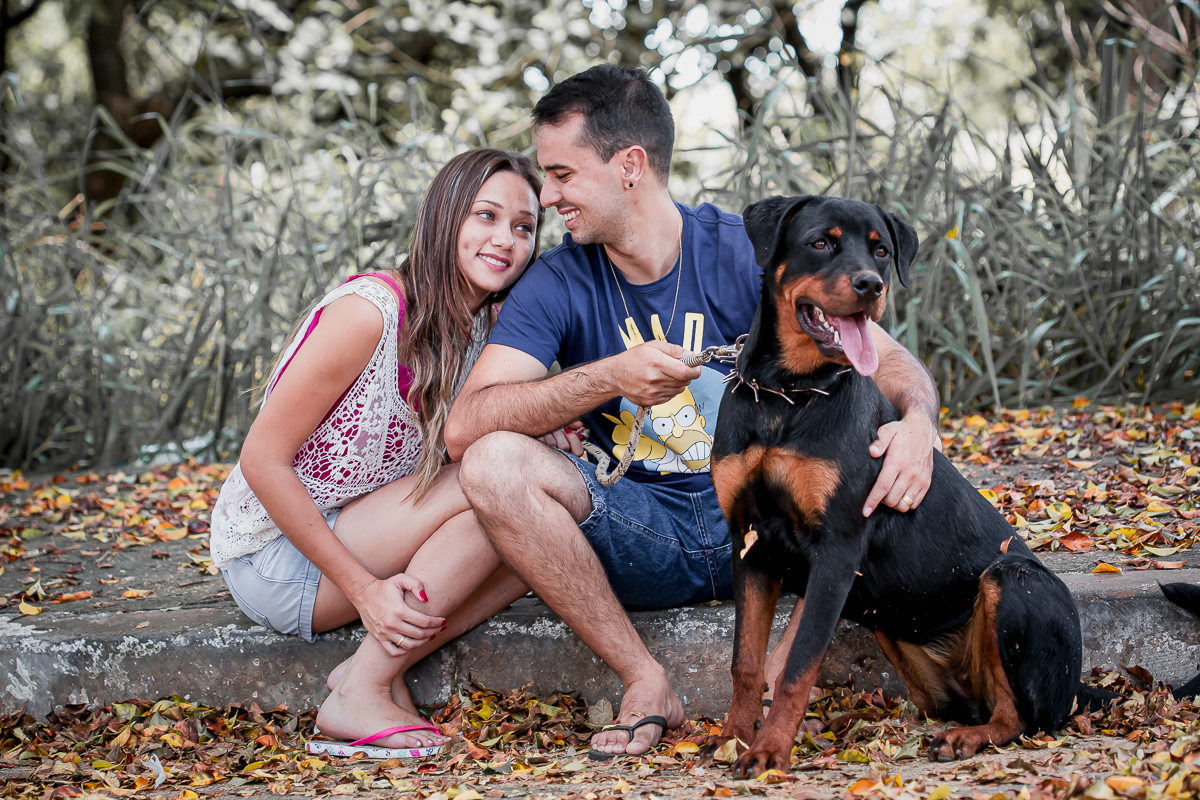 Ensaio realizado em casa. Fotos espontâneas, de chinelo e sem maquiagem. Teve até pet no ensaio!! O cafezinho estava gostoso.