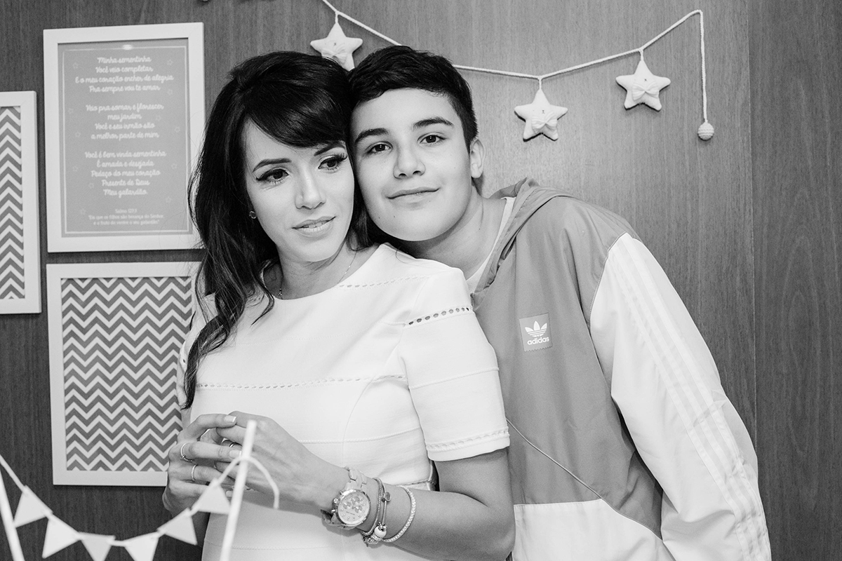 preto e branco mãe e filho