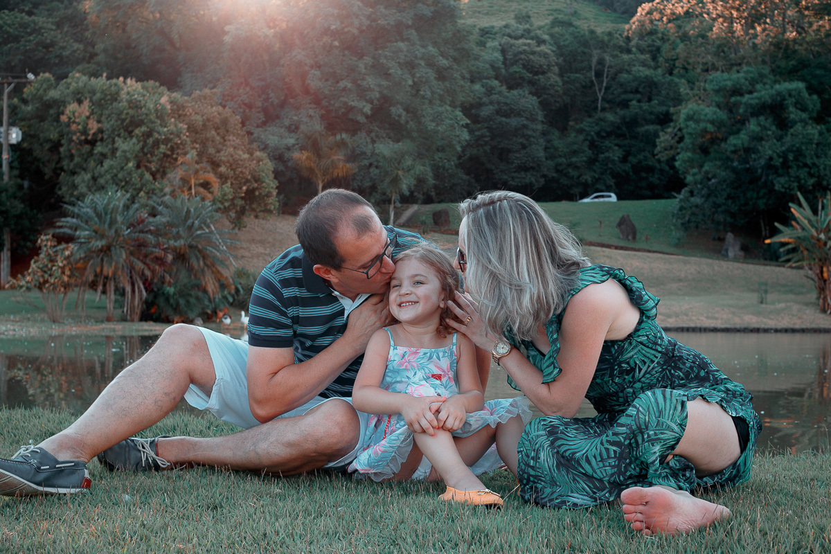 retrato de família com reflexo do sol