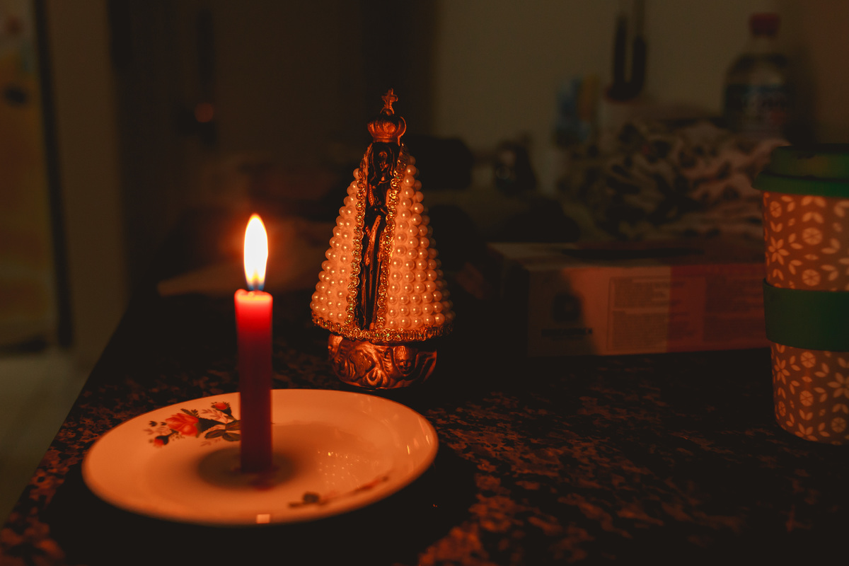 vela e nossa senhora aparecida
