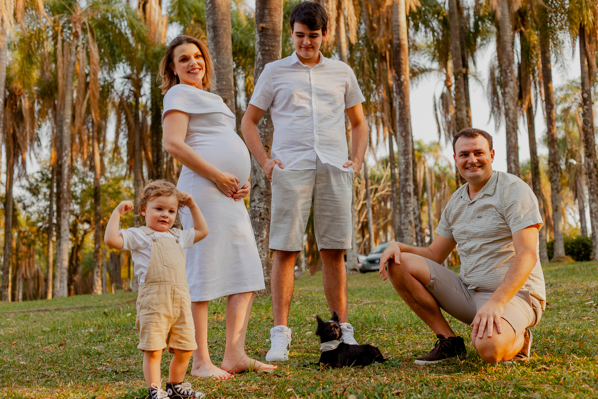 fotos de gestante em família parque das palmeiras chapecó
