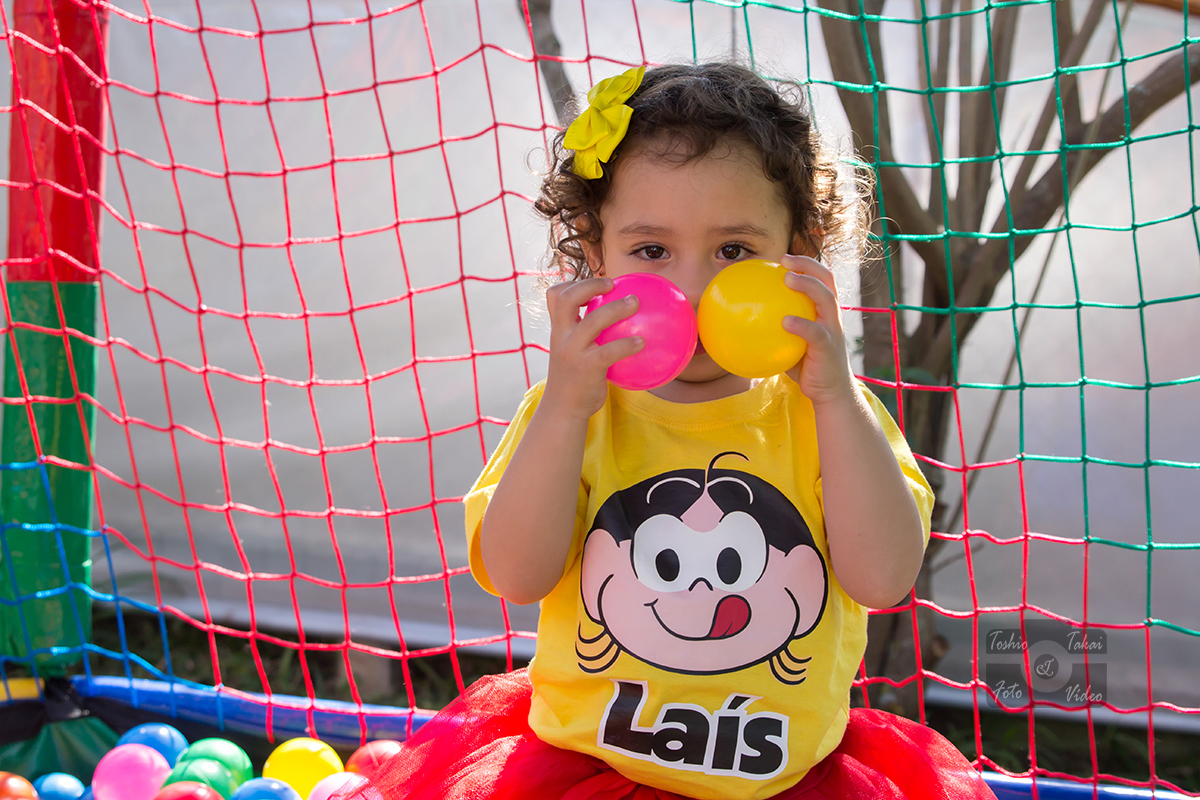 aniversário-da-Laís-3-anos-piscina-de-bolinhas