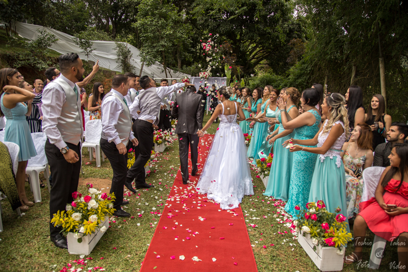 saida dos noivos