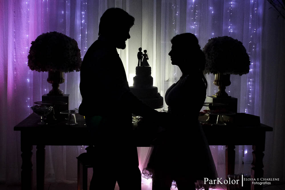 Parkolor fotografias
Gravataí, Glorinha, Santo Antônio
casamento, evento, vestido de noiva rodado com renda,salão de beleza, dança dos noivos, buque de flores, igreja, decoração, família, padrinhos, madrinhas, ternos, vestidos, filmagem, drone, foto