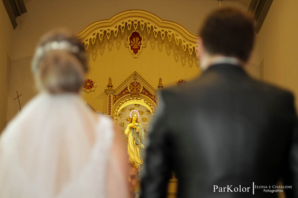 Parkolor fotografias
Gravataí, Glorinha, Santo Antônio
casamento, evento, vestido de noiva rodado com renda,salão de beleza, dança dos noivos, buque de flores, igreja, decoração, família, padrinhos, madrinhas, ternos, vestidos, filmagem, drone, foto