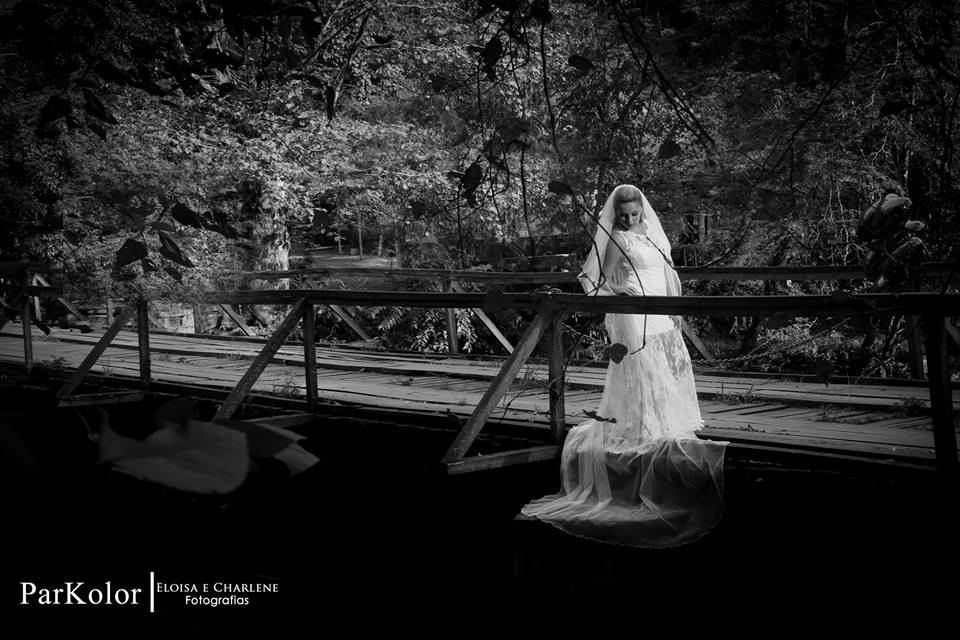 Parkolor fotografias
Gravataí, Glorinha, Santo Antônio
casamento, evento, ensaio, vestido de noiva rodado, crooped de renda, véu,céu azul, pasisagem,dança dos noivos, buque de flores, filmagem, clipe, drone, foto
