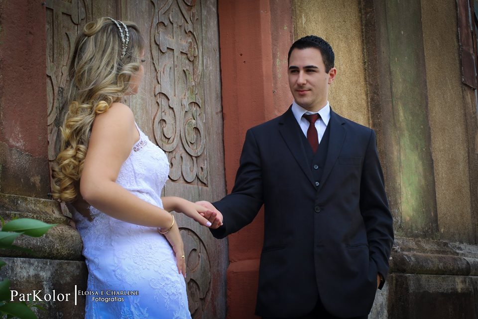 Parkolor fotografias
Gravataí, Glorinha, Santo Antônio
casamento, evento, ensaio, vestido de noiva rodado, crooped de renda, véu,céu azul, pasisagem,dança dos noivos, buque de flores, filmagem, clipe, drone, foto
