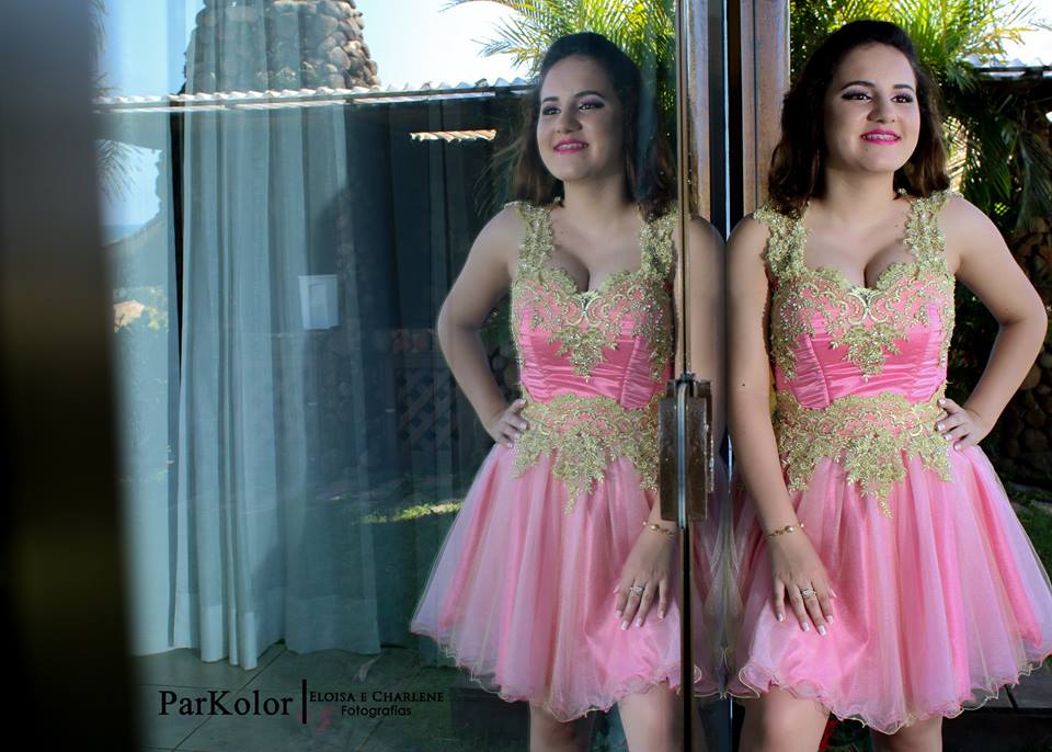 Parkolor fotografias
Gravataí, Glorinha, Santo Antônio
15 anos, ensaio externo,hoteis rusticos,  vestidos rosa, look, paisagem, make, filmagem, drone, foto