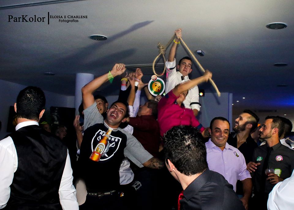 Parkolor fotografias
Gravataí, Glorinha, Santo Antônio
casamento, evento, ensaio, vestido de noiva, igreja, decoração, família, filmagem, drone, foto