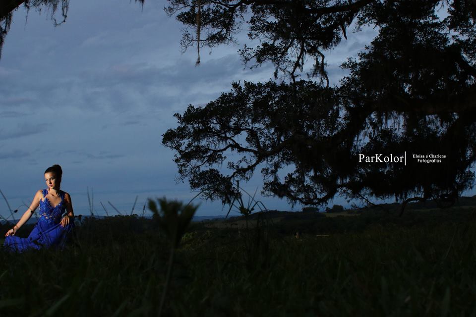 Parkolor fotografias
Gravataí, Glorinha, Santo Antônio
15 anos, ensaio externo, vestido azul, look, paisagem,make, filmagem, drone, foto