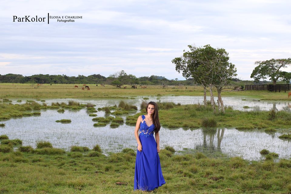 Parkolor fotografias
Gravataí, Glorinha, Santo Antônio
15 anos, ensaio externo, vestido azul, look, paisagem,make, filmagem, drone, foto