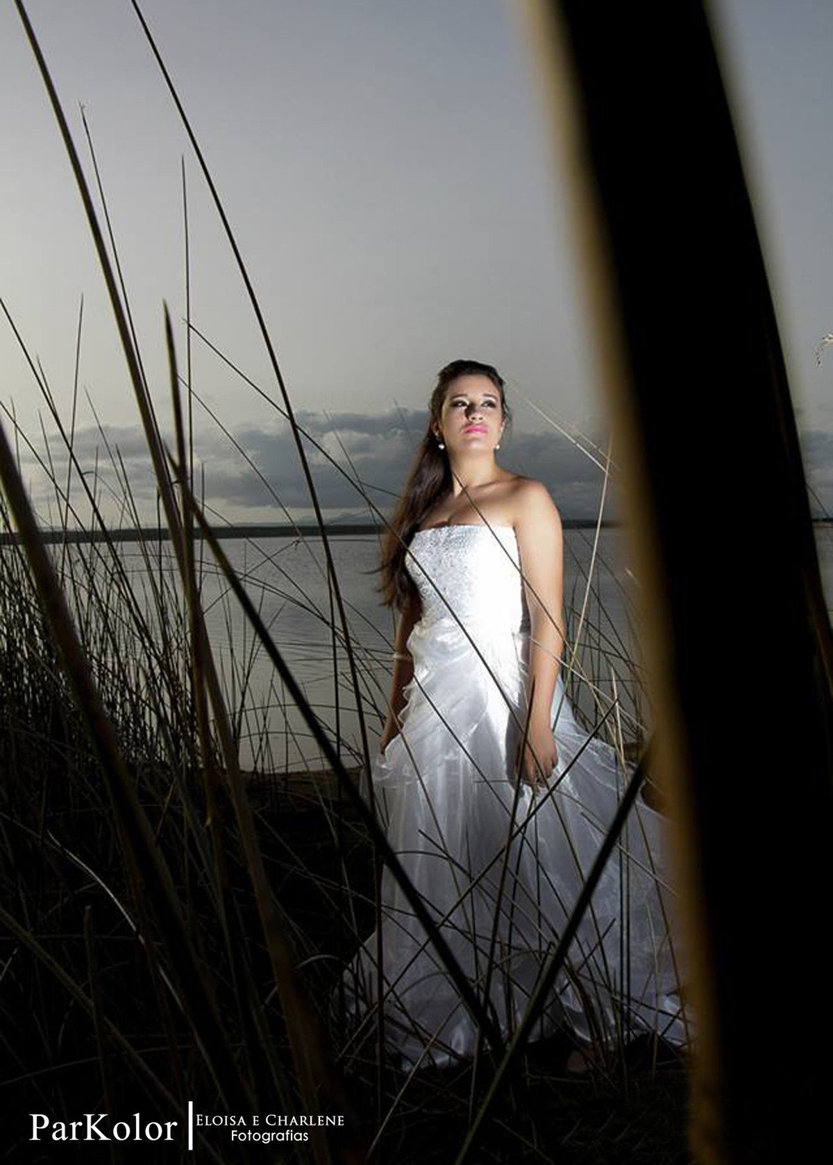 Parkolor fotografias
Gravataí, Glorinha, Santo Antônio
15 anos, ensaio externo,praia, jeep , vestidos, look, paisagem, make, filmagem, drone, foto