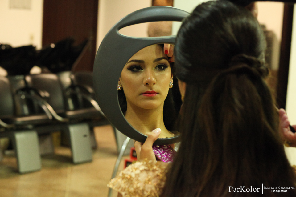 Parkolor fotografias
Gravataí, Glorinha, Santo Antônio
15 anos,festa de 15 anos, decoração,
vestidos dourado rodado, família, padrinhos, madrinha, homenagem, amigas ternos, vestidos, filmagem, drone, foto