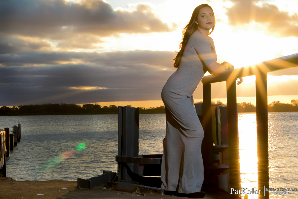 #PortoAlegre #RioGrandeDoSul #15Anos #Book #Externo #Famlia #Por #Do #Sol #Lagoa #Verde #Arvores #Rosas #Flor #Simplicidade #Gremio #Maquiagem #Equipe #Parkolor