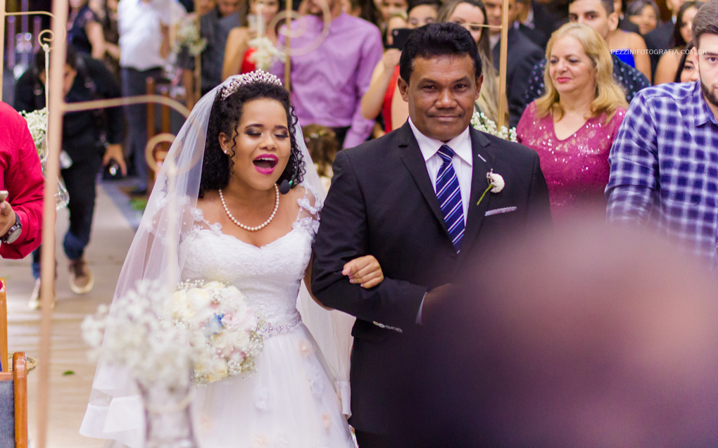 Fotógrafo de casamento manaus, Pre Wedding Manaus, Casamento Manaus, Fotógrafo de casamento em manaus, fotógrafo em manaus, fotografia de casamento manaus,
noivos, igreja batista de cachoeira, casamento com emoção, casamento batista, pezzini fotografia