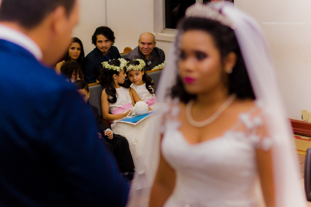 Fotógrafo de casamento manaus, Pre Wedding Manaus, Casamento Manaus, Fotógrafo de casamento em manaus, fotógrafo em manaus, fotografia de casamento manaus,
noivos, igreja batista de cachoeira, casamento com emoção, casamento batista, pezzini fotografia