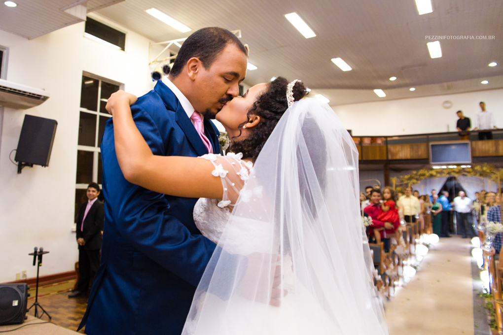 Fotógrafo de casamento manaus, Pre Wedding Manaus, Casamento Manaus, Fotógrafo de casamento em manaus, fotógrafo em manaus, fotografia de casamento manaus,
noivos, igreja batista de cachoeira, casamento com emoção, casamento batista, pezzini fotografia