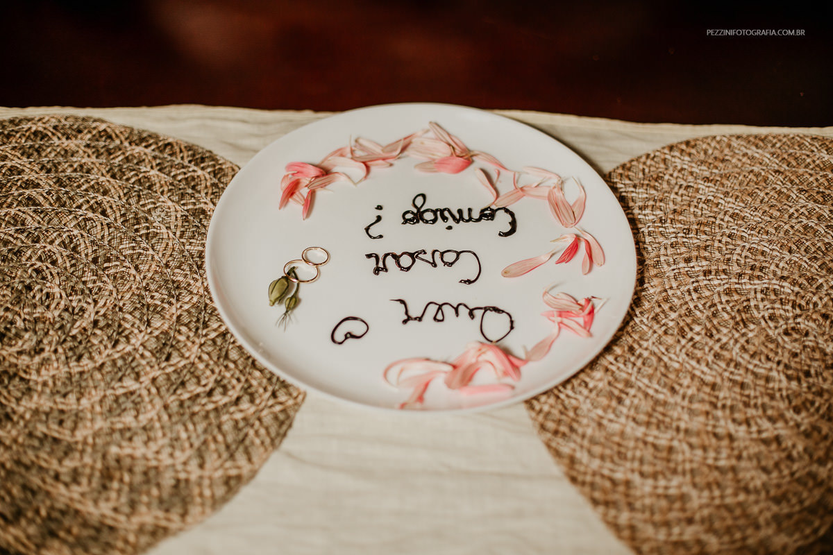 Ensaio pré casamento na ponta negra e no centro histórico em Manaus, fotografo de casamento em manaus, fotografia de casamento, pezzini fotografia,pezzinifotografia, fotógrafo, casamento de dia manaus, fotos espontâneas, foto casamento, restaurante caxiri