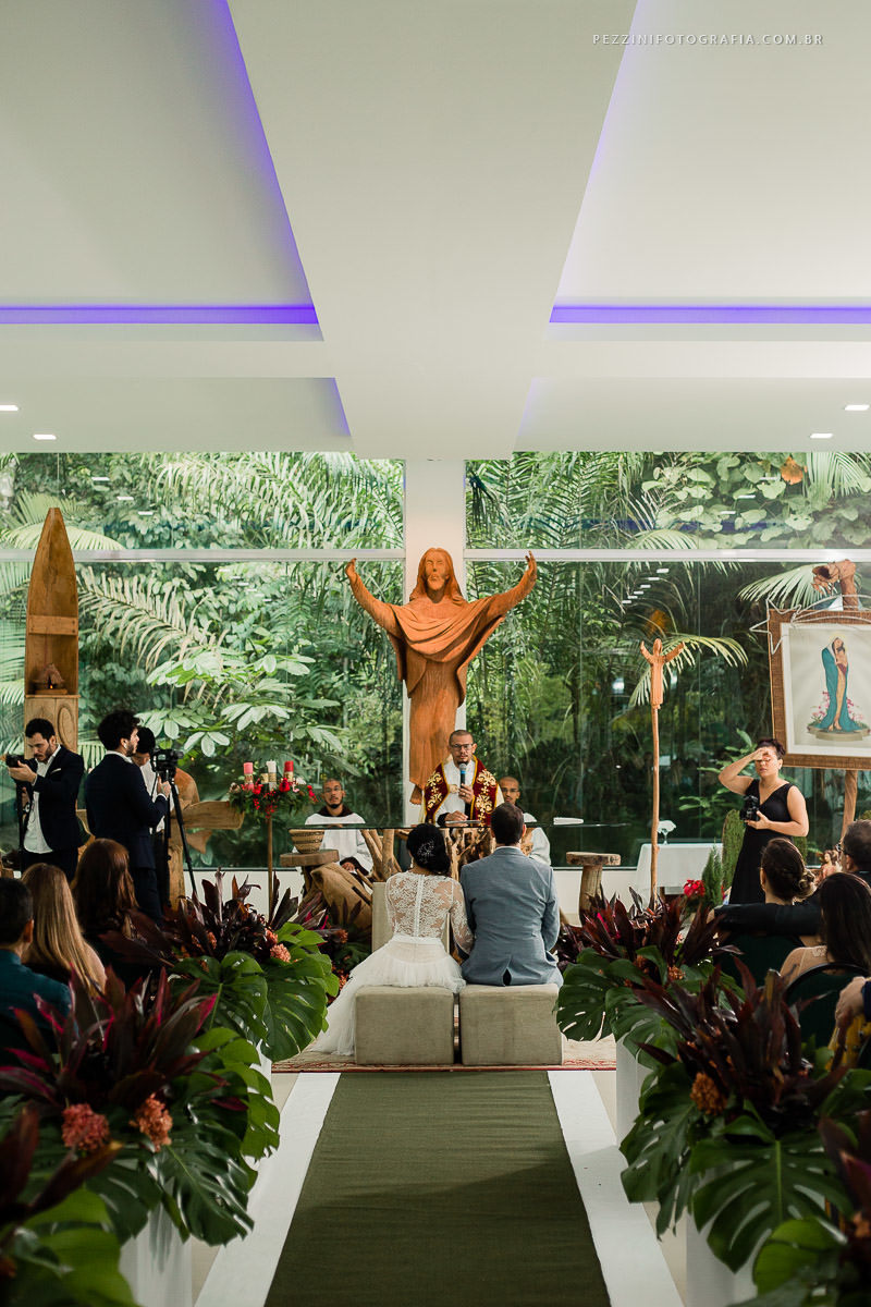 Fotografo de casamento manaus, Pre Wedding Manaus, Casamento Manaus, flat tropical, igreja Nossa senhora da Amazônia, dia da noiva, maki off, pezzinifotografia, entrada casamento, fotografia de casamento manaus, pezzinifotografia, andre e silvia, rústico