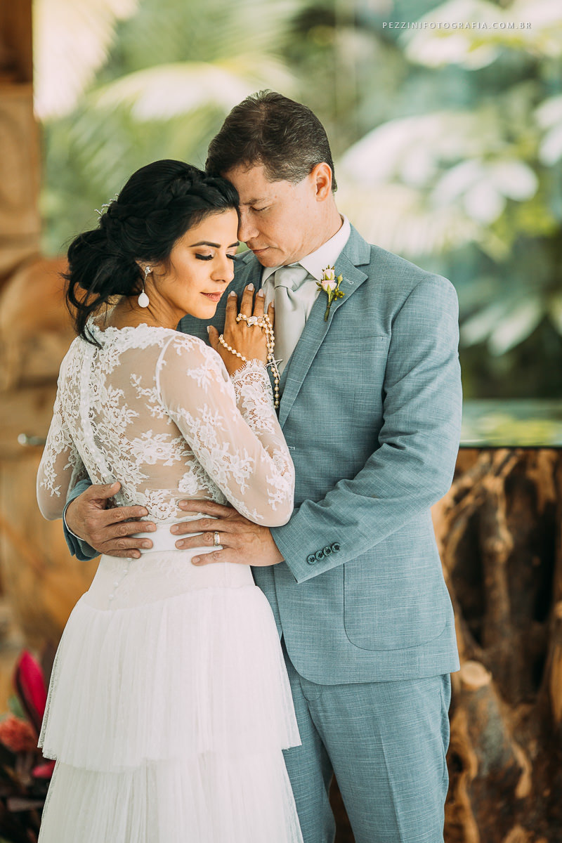 Fotografo de casamento manaus, Pre Wedding Manaus, Casamento Manaus, flat tropical, igreja Nossa senhora da Amazônia, dia da noiva, maki off, pezzinifotografia, entrada casamento, fotografia de casamento manaus, pezzinifotografia, andre e silvia, rústico