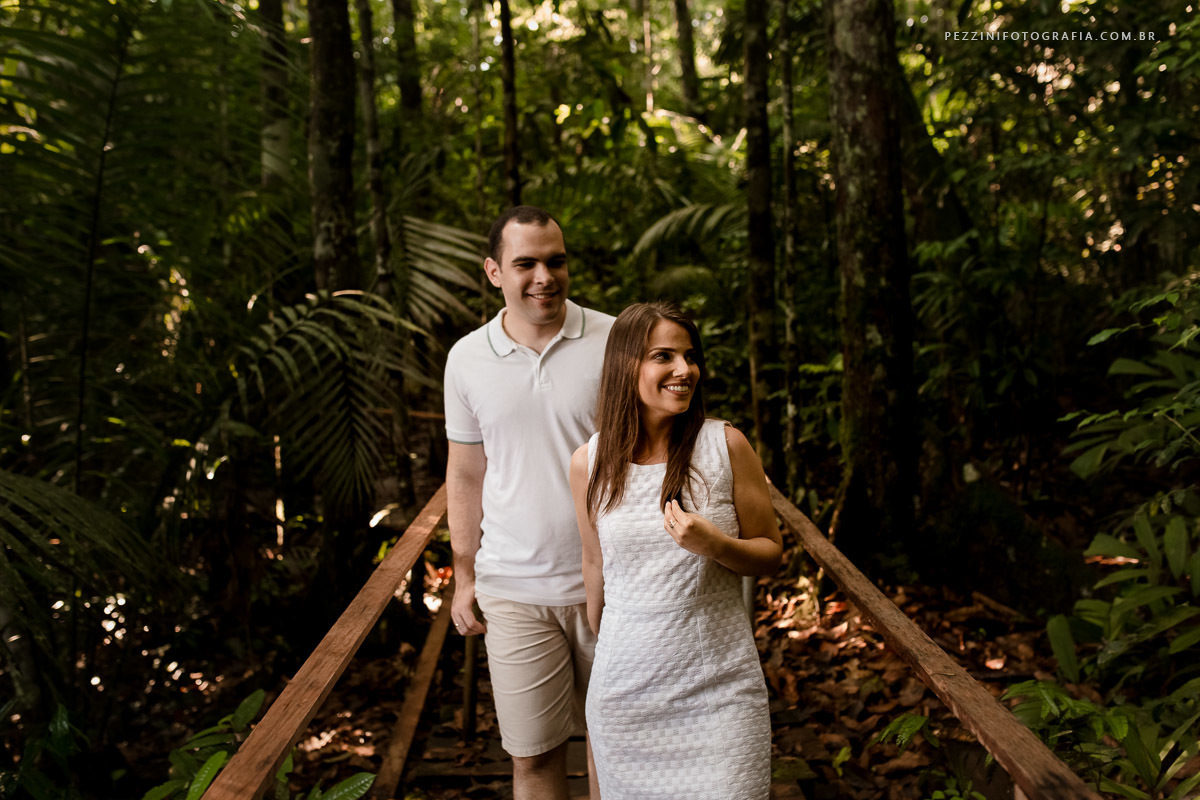 Ensaio pré casamento, fotografo de casamento em manaus, pezzini fotografia, pezzinifotografia, ensaio em presidente Figueiredo, ensaio fotografico manaus, casamento iranbuba, casamento por do sol manaus, cachoeira da iracema, foto espontânea, sidia manaus