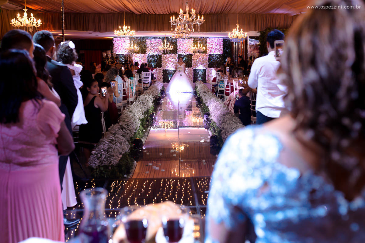 Casal se divertindo, foto pb, sorriso, abraços, casamento geferson e taynna, pezzini fotografia, dia do noivo, casamento de dia, casamento em manaus, ensaio fotográfico, casamento judaico, casamento jevian casa e festa, manaus, viagem, aventura, ospezzini