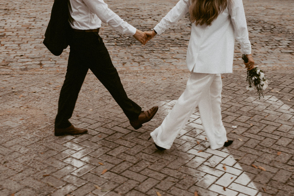 Casamento Online, Casada pelo Pai, Fotografia em meio a pandemia, felicidade de casar, Dificuldades de casar em meio a pandemia, Casamento por videoconferência, noiva manaus, casamento civil, casamento cartório, ospezzini, fotografo de casamento