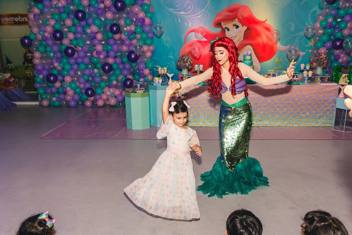 Fotos de Aniversário em Recife | Ana Clara |
@silvanacamelofotografia, © Silvana Camelo Fotografia, 4 Anos, Ana Clara, Ariel, Brasil, Comemoração, Família, Festa, Fotógrafa, Fotógrafa em Recife, Fotógrafo, Fotógrafo em Recife, Mundo Meu Buffet, Pernambuco