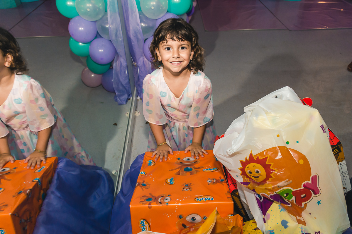 Fotos de Aniversário em Recife | Ana Clara |
@silvanacamelofotografia, © Silvana Camelo Fotografia, 4 Anos, Ana Clara, Ariel, Brasil, Comemoração, Família, Festa, Fotógrafa, Fotógrafa em Recife, Fotógrafo, Fotógrafo em Recife, Mundo Meu Buffet, Pernambuco