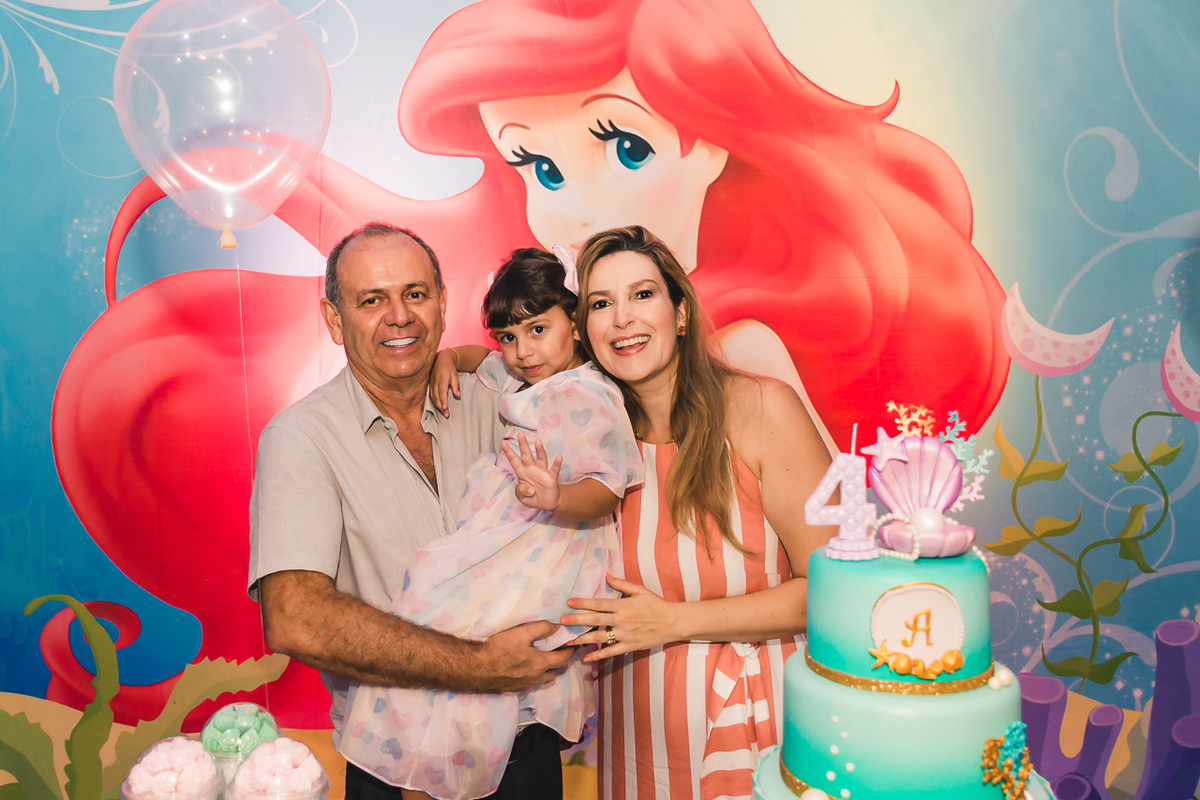 Fotos de Aniversário em Recife | Ana Clara |
@silvanacamelofotografia, © Silvana Camelo Fotografia, 4 Anos, Ana Clara, Ariel, Brasil, Comemoração, Família, Festa, Fotógrafa, Fotógrafa em Recife, Fotógrafo, Fotógrafo em Recife, Mundo Meu Buffet, Pernambuco