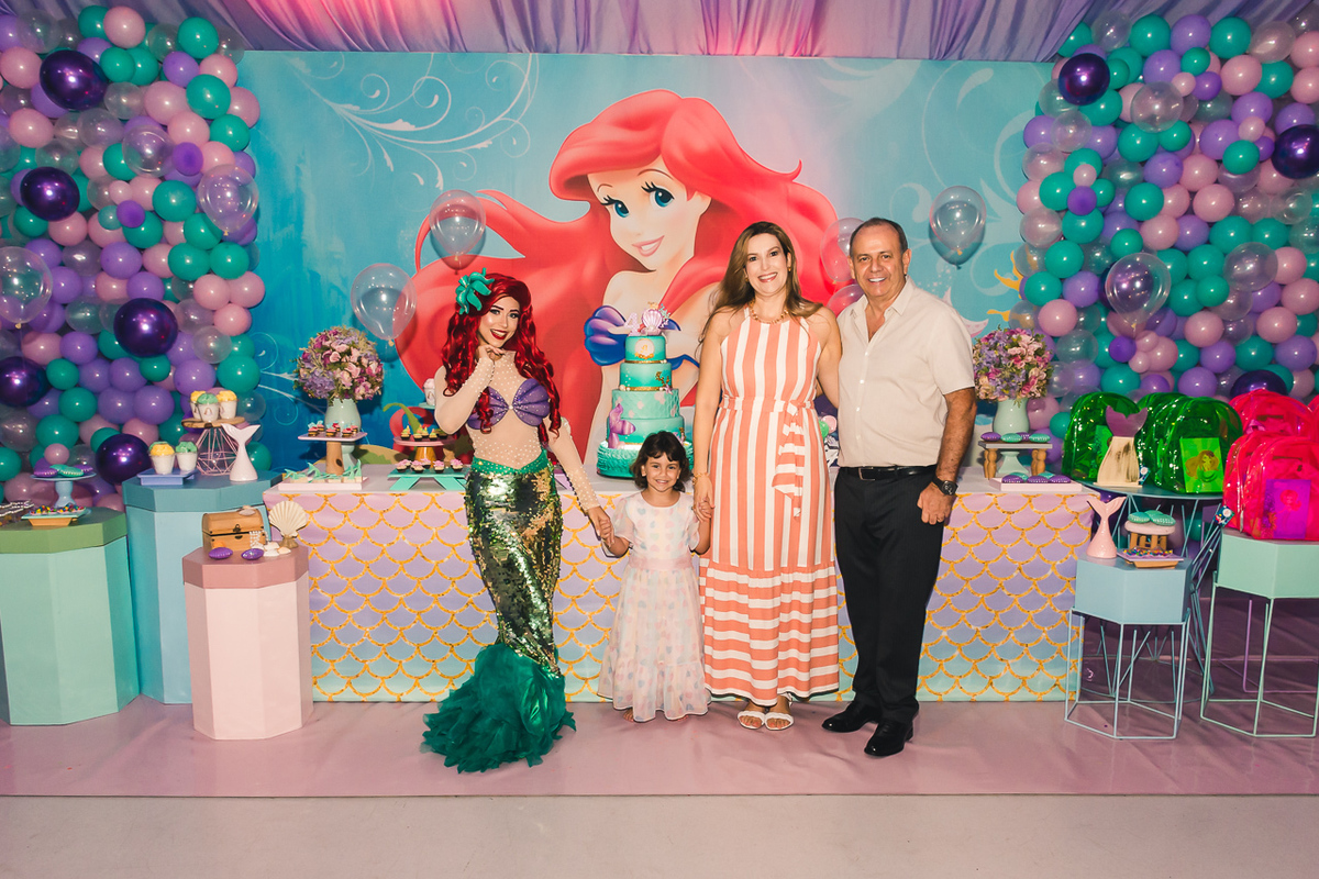 Fotos de Aniversário em Recife | Ana Clara |
@silvanacamelofotografia, © Silvana Camelo Fotografia, 4 Anos, Ana Clara, Ariel, Brasil, Comemoração, Família, Festa, Fotógrafa, Fotógrafa em Recife, Fotógrafo, Fotógrafo em Recife, Mundo Meu Buffet, Pernambuco