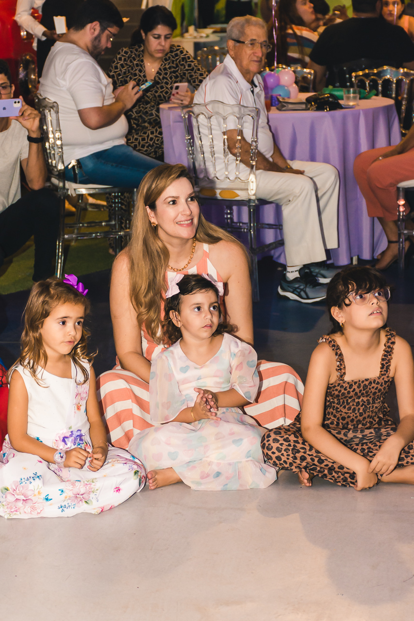 Fotos de Aniversário em Recife | Ana Clara |
@silvanacamelofotografia, © Silvana Camelo Fotografia, 4 Anos, Ana Clara, Ariel, Brasil, Comemoração, Família, Festa, Fotógrafa, Fotógrafa em Recife, Fotógrafo, Fotógrafo em Recife, Mundo Meu Buffet, Pernambuco