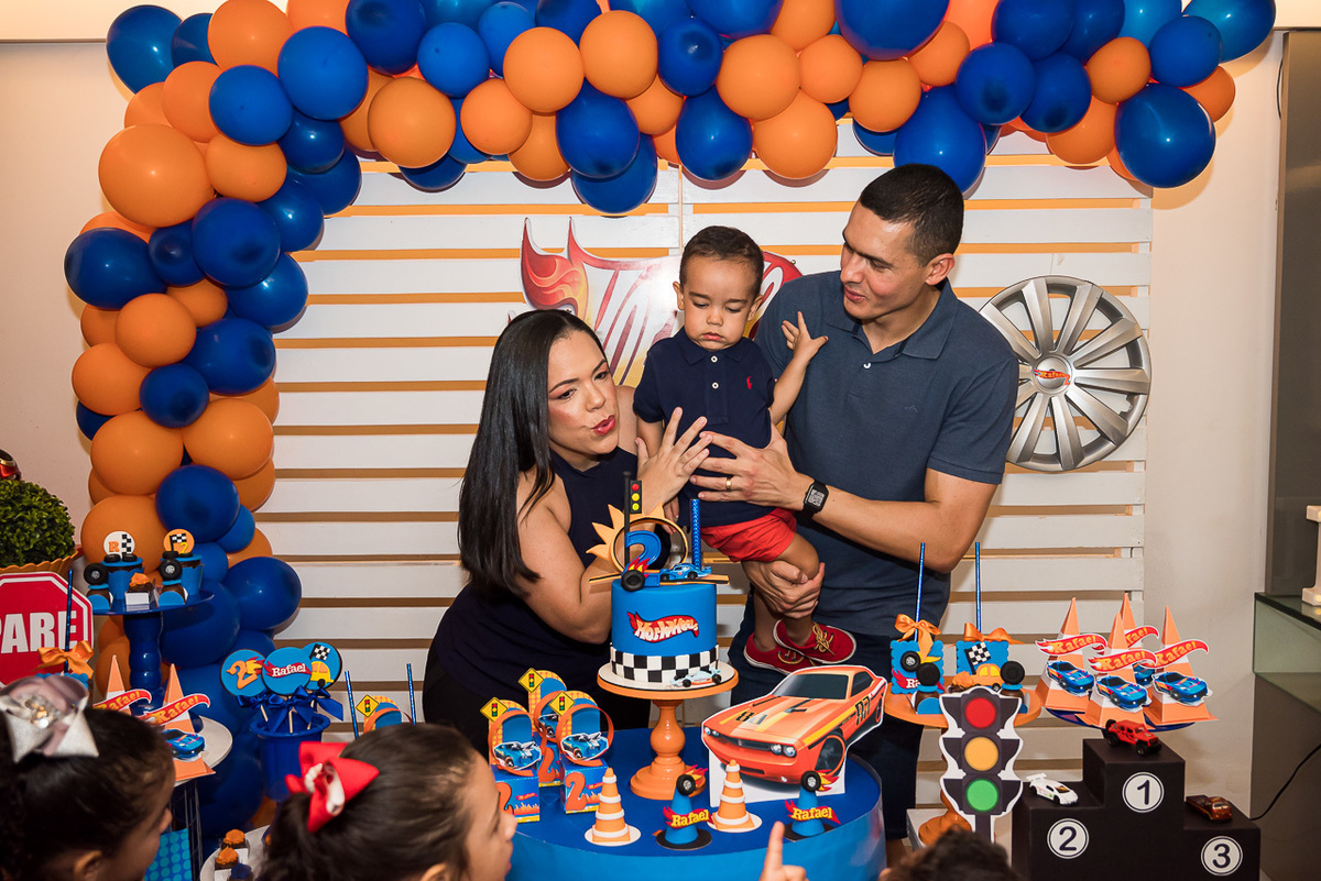 Fotos de Aniversário em Recife | Rafael | @silvanacamelofotografia, © Silvana Camelo Fotografia, Aniversário, Aniversário em Recife, Aniversário Hot Wheels, Brasil, Comemoração, Festa, Festa em Recife, Fotógrafa, Fotógrafa em Recife, Fotógrafo, Hot Wheels