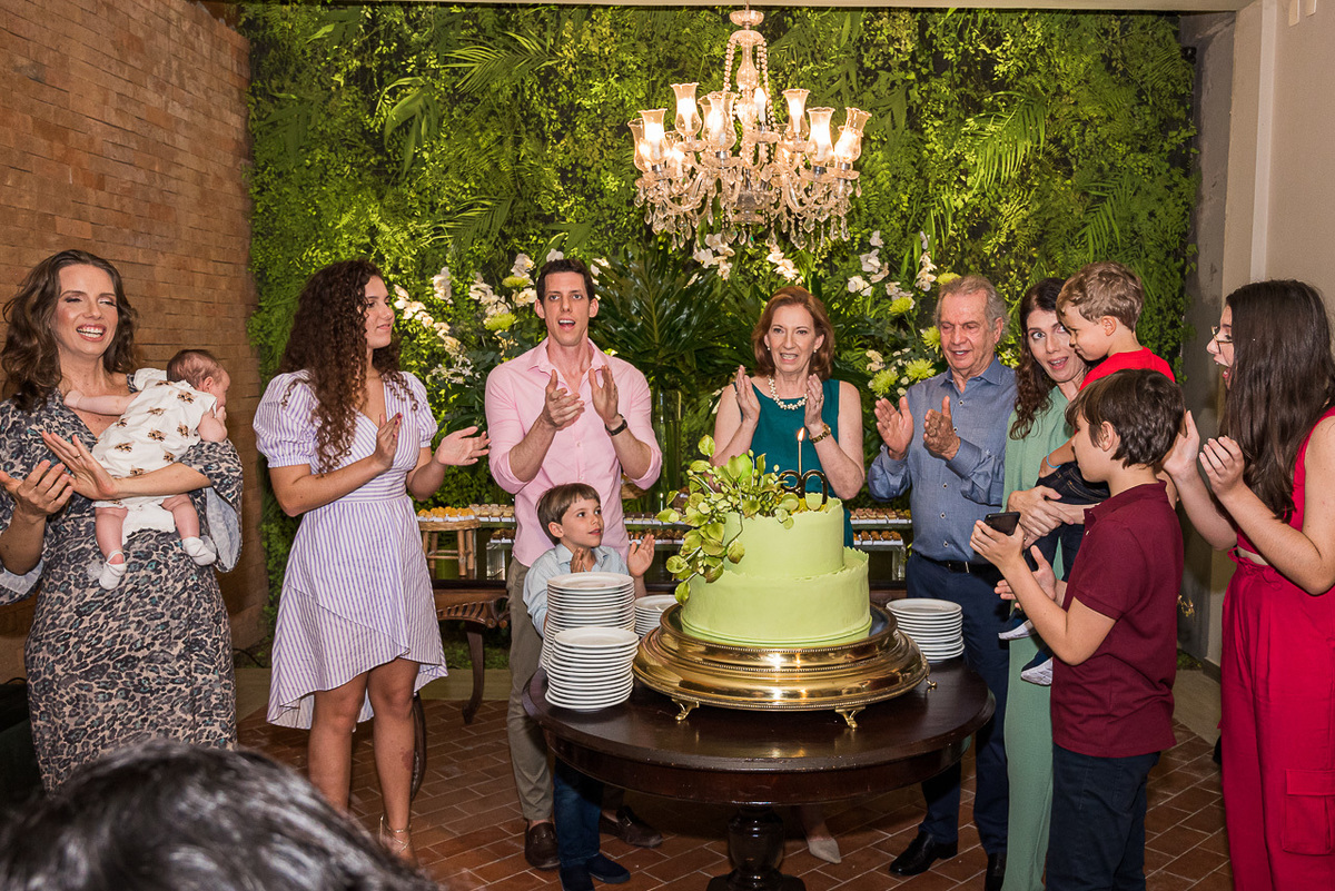 Fotos de Aniversário em Recife | Sr. Lucian | @silvanacamelofotografia, © Silvana Camelo Fotografia, 80 Anos, Aniversário, Aniversário em Recife, Boa Viagem, Brasil, Comemoração, Confraternização, Festa em Recife, Fotógrafa, Fotógrafa em Recife, Fotógrafo